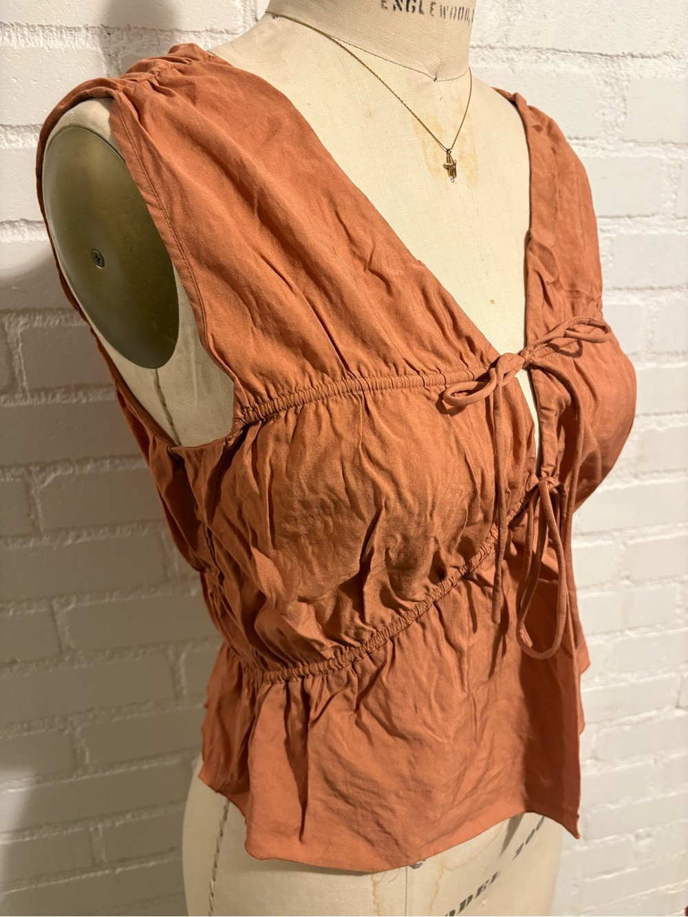 Frame Tie-Front Rust-Orange Sleeveless Camisole